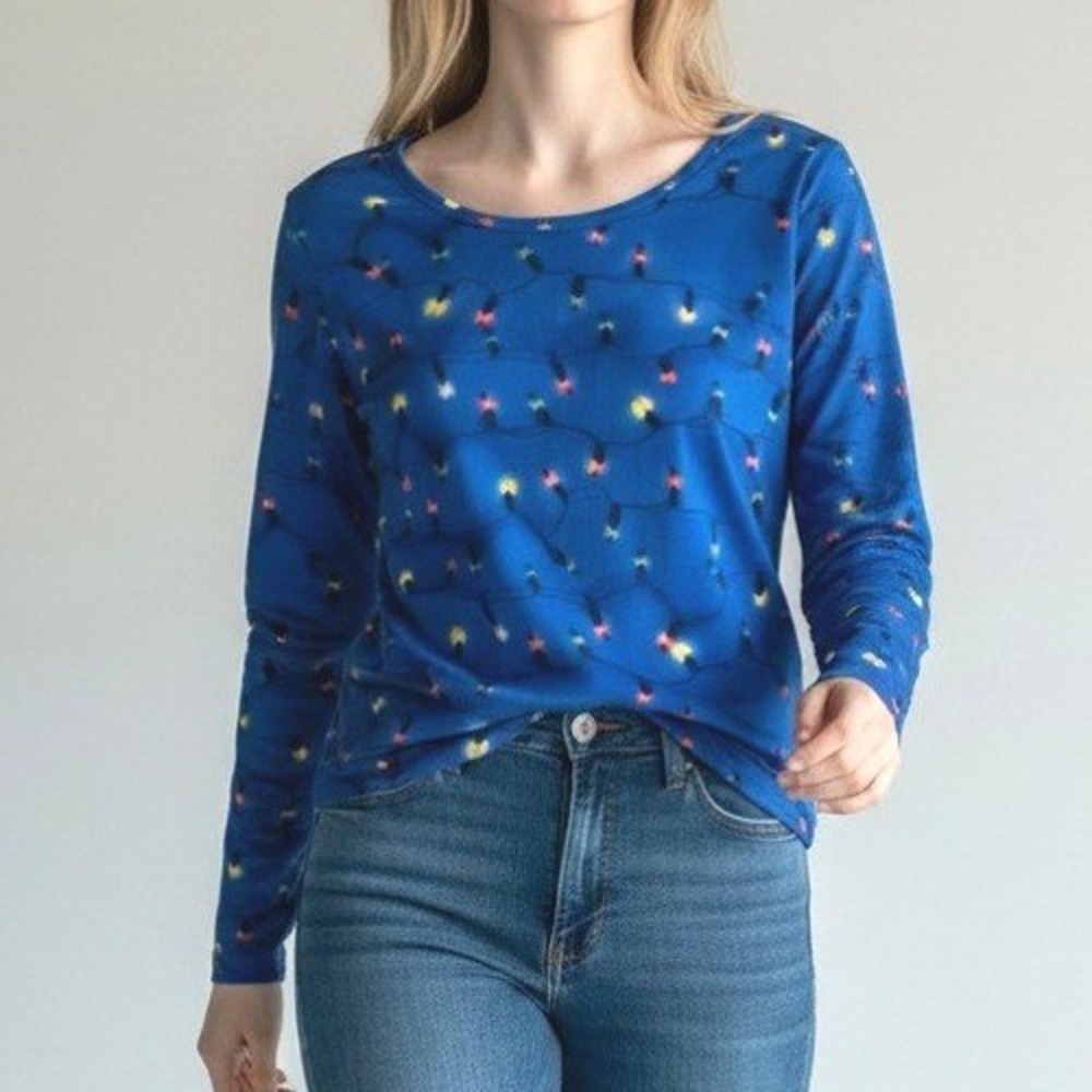 Target Christmas Lights PJ Top Womens Large Blue Scoop Neck Long Sleeve Tee